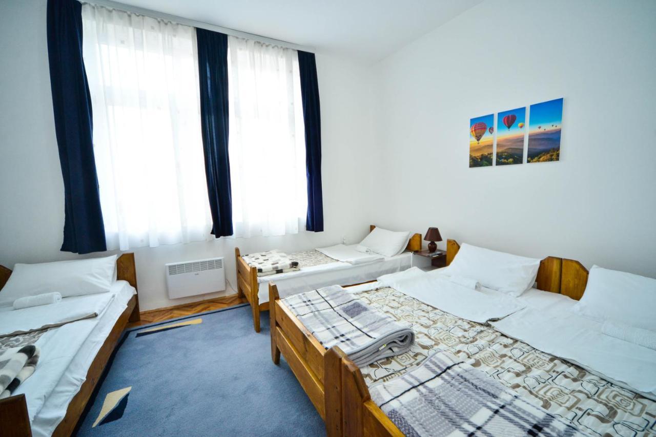 פירוט Apartman Lux מראה חיצוני תמונה